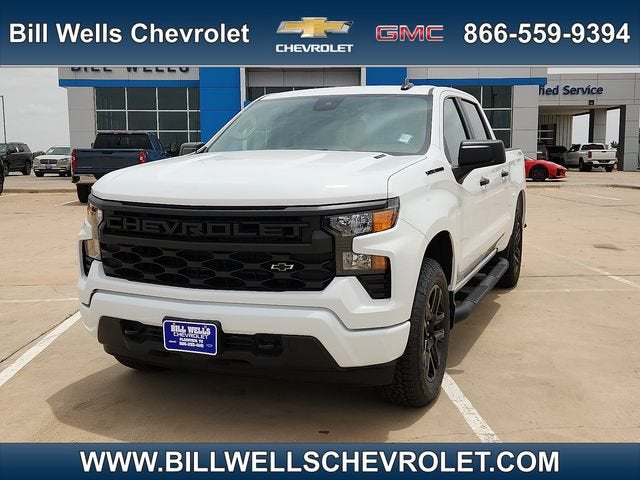 2026 Chevrolet Silverado 1500 Custom in Summit White — front three-quarter view