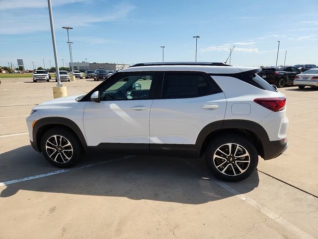 2025 Chevrolet Trailblazer — side profile view